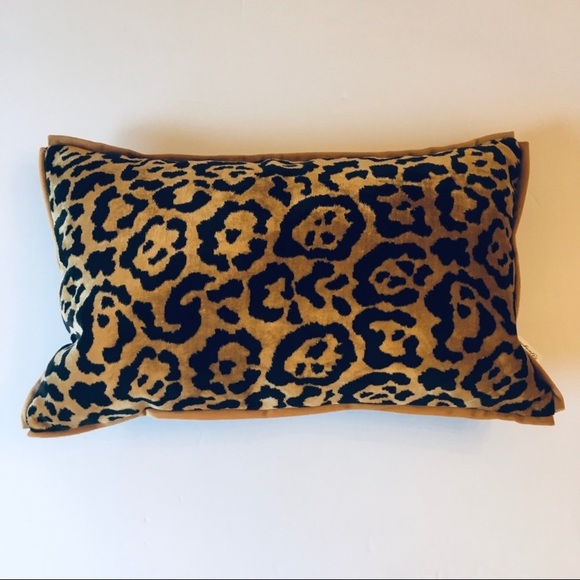Other - NEW Leopard Cheetah Animal Print Velvet Accent Pillow Sham